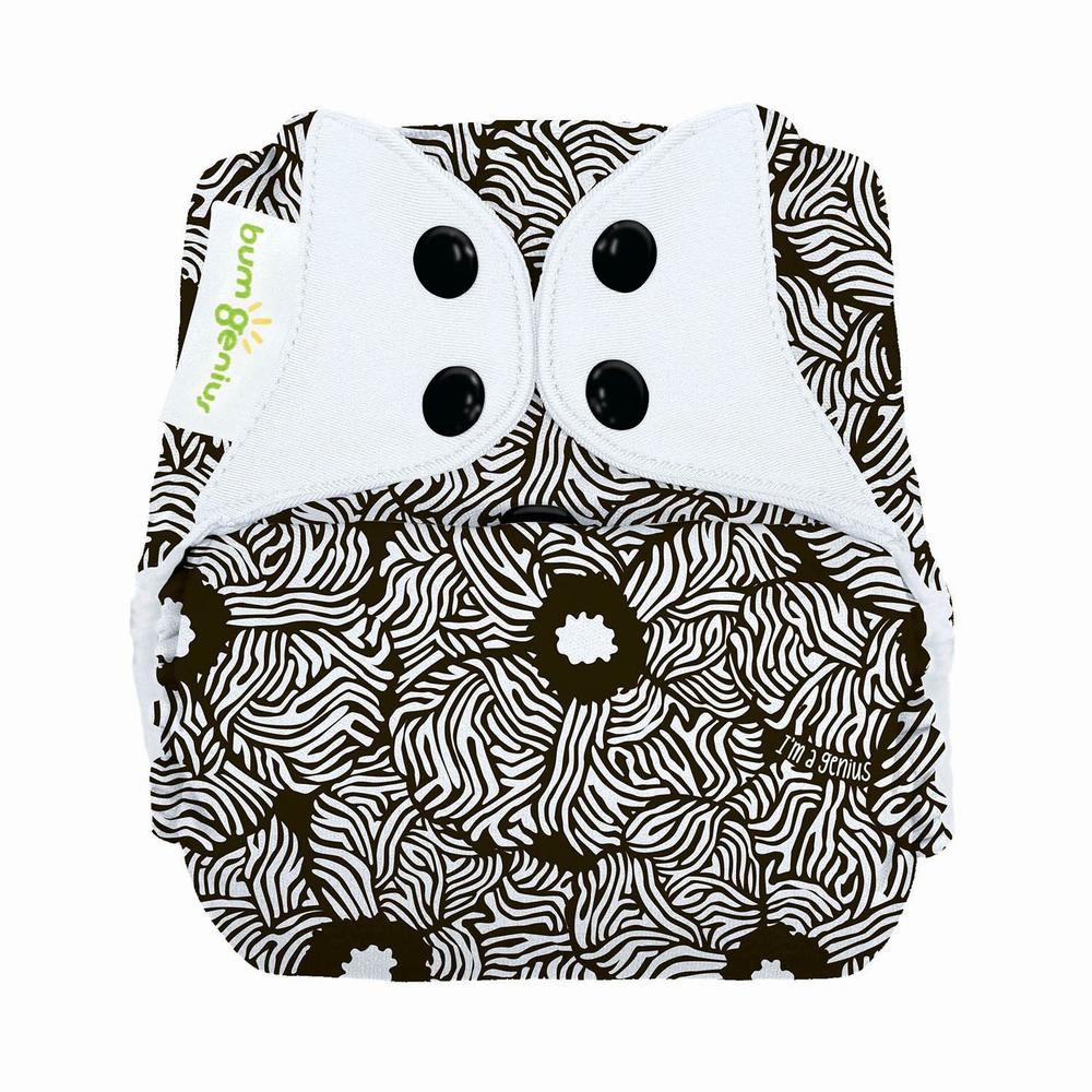 bumGenius Freetime™ 2.0 All-In-One One-Size Cloth Diaper - Image 7